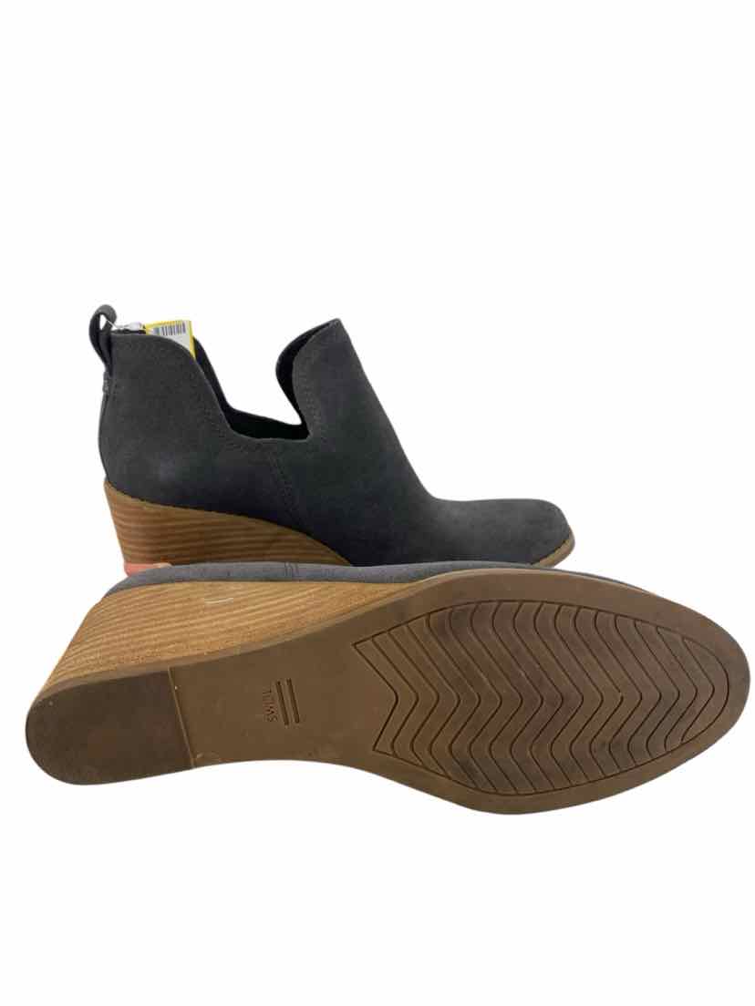 Toms Ladies Size 10 Shoes