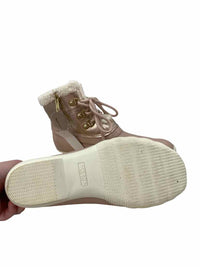 Sperry Ladies Size 8 Boots