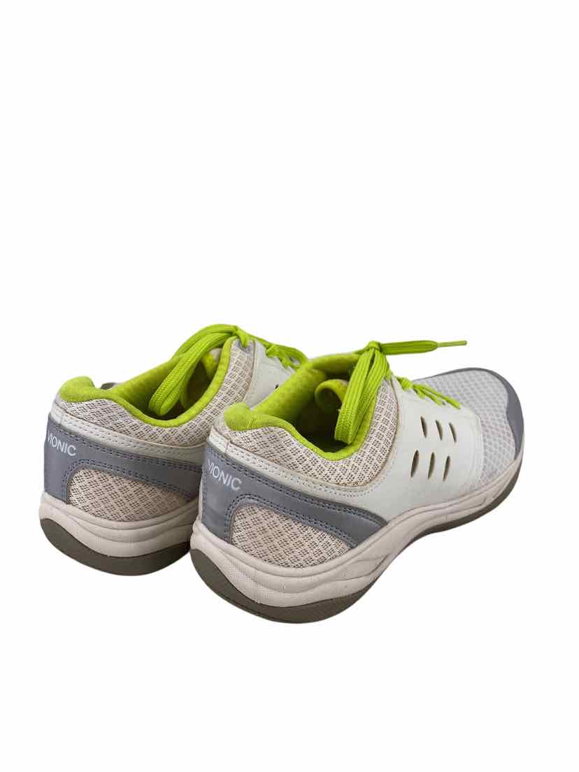 Vionic Ladies Size 8.5 Shoes