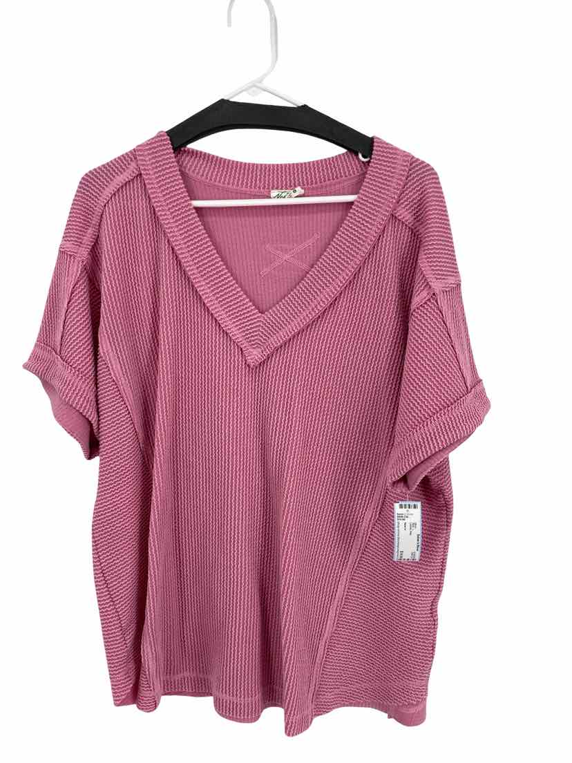 New In Ladies Size L Shirt