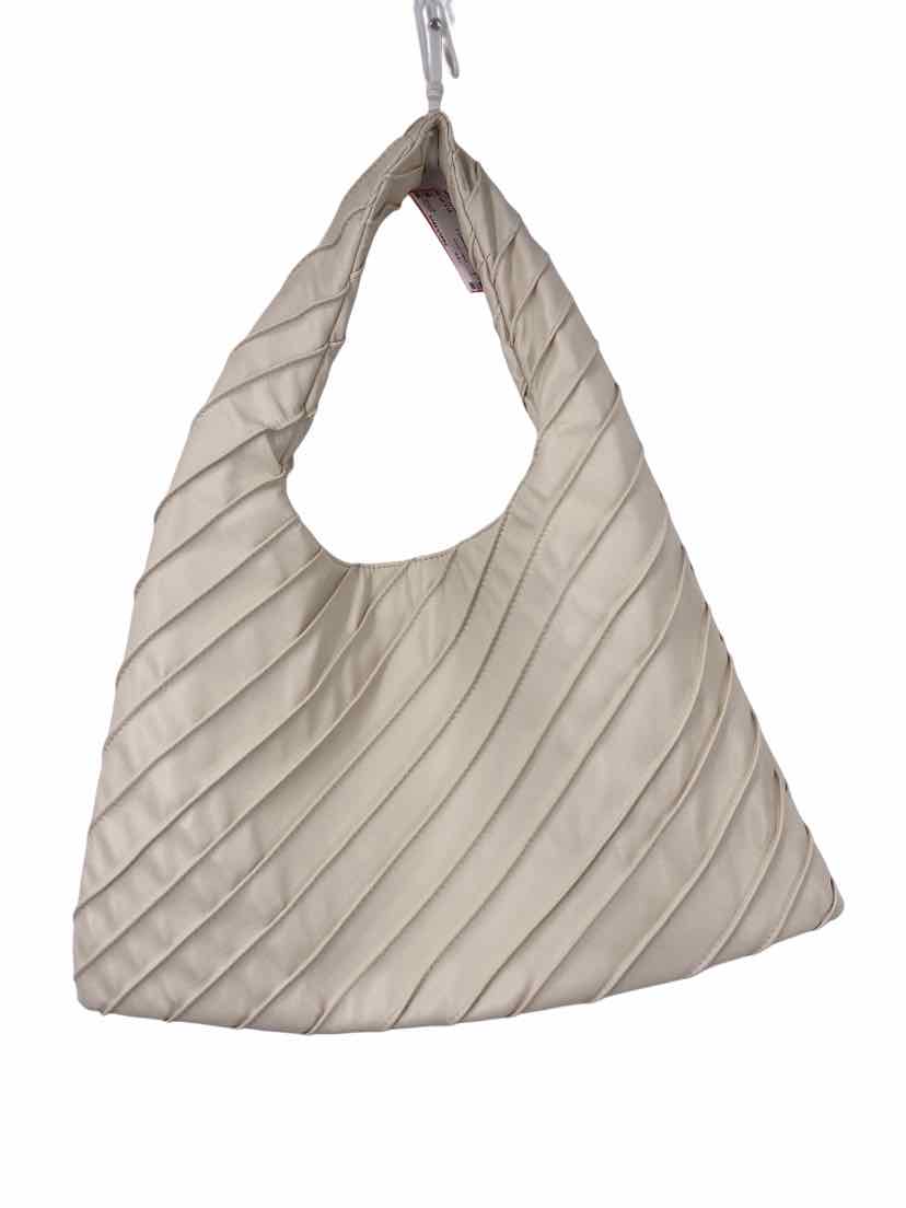 Urban Expressions Ladies Purse