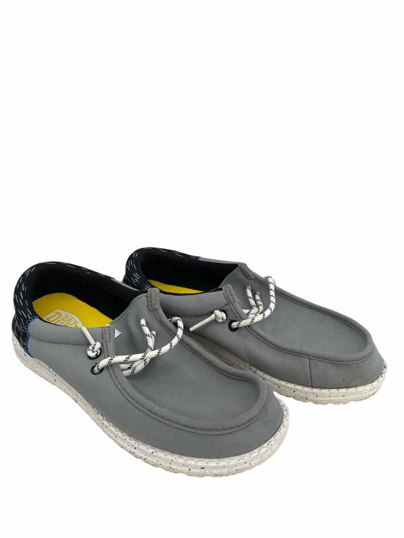 Hey Dude Kids Size 6Y Shoes