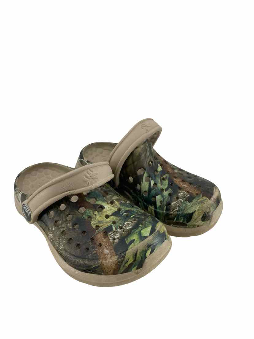 Joybees Kids Size 8/9 Shoes
