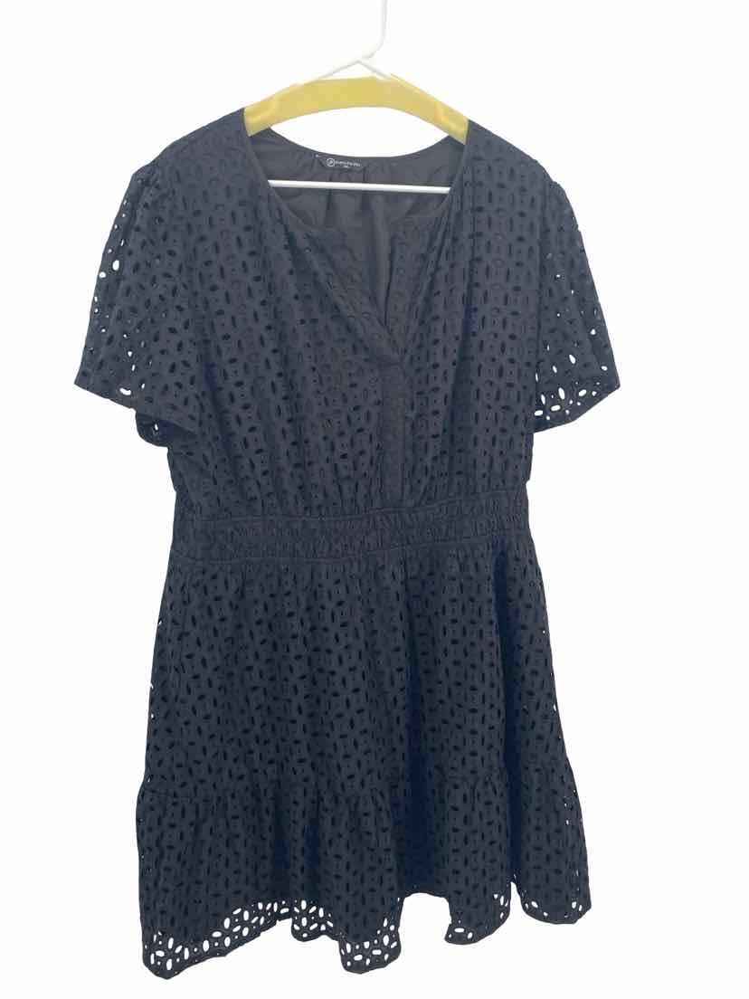 Pretty Garbage Ladies Size XXL Dress