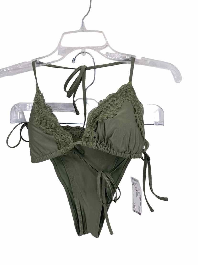 Aerie Ladies Size M/L 2 pc Bathing Suit