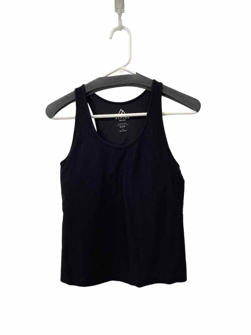 Alpine Ladies Size Small Shirt