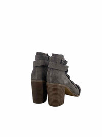 Vince Camuto Ladies Size 9 Shoes