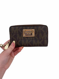 Michael Kors Ladies 8/10 Wristlet Wallet