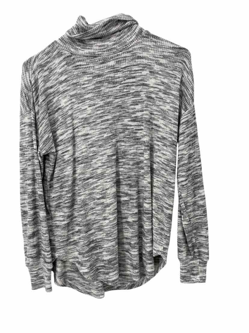 Loft Ladies Size XS Shirt
