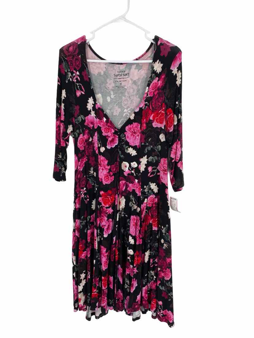 Torrid Ladies Size 0/L Dress