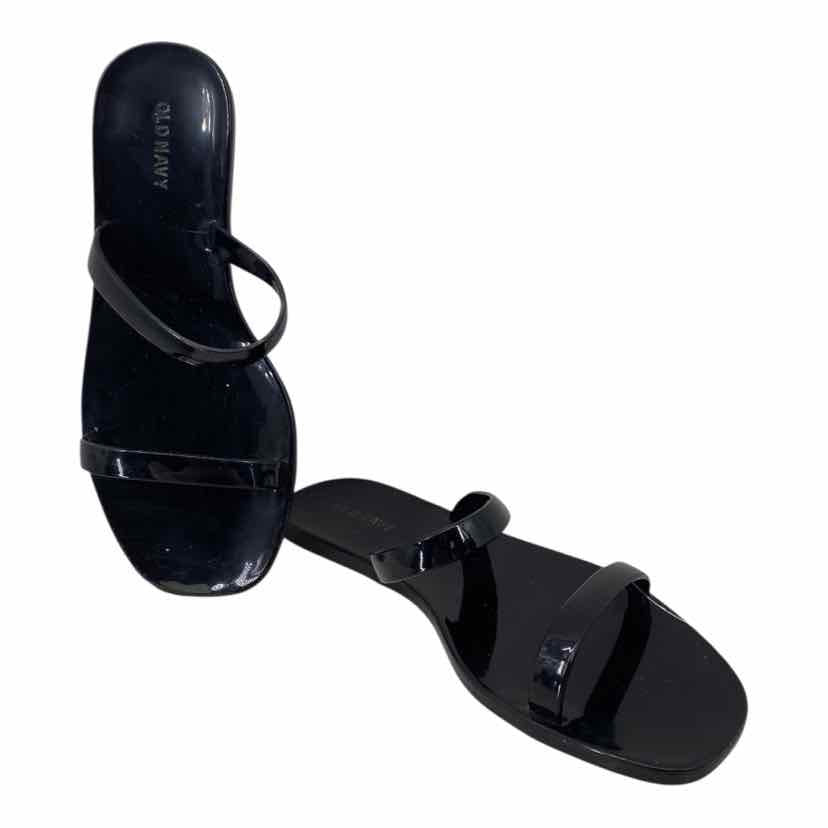 Old Navy Ladies Size 6 Sandals