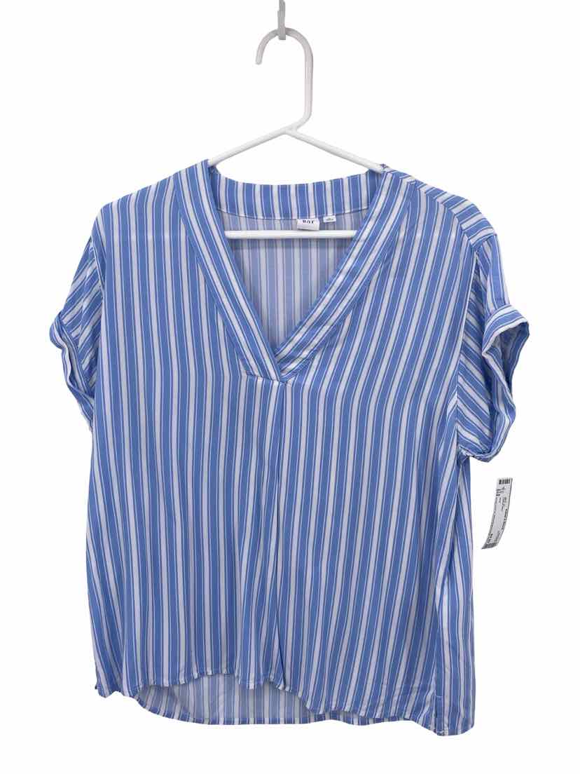 Gap Ladies Size M Shirt