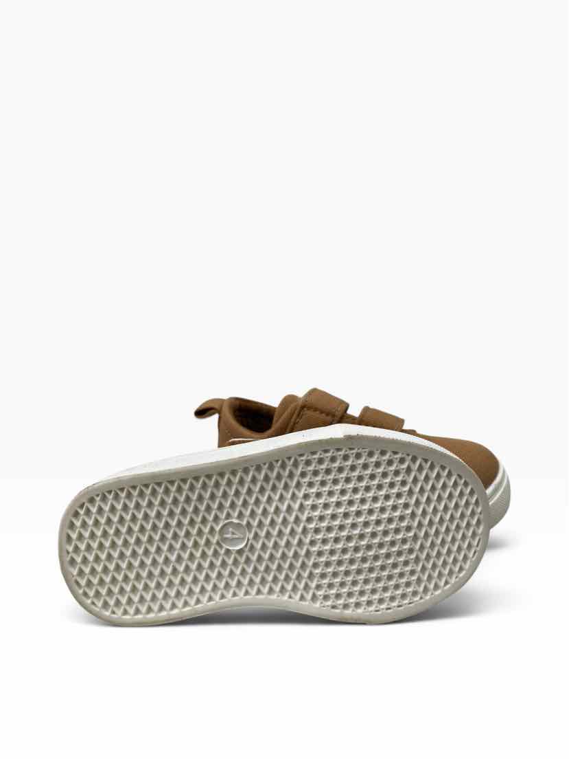 Gerber Kids Size 4 Shoes