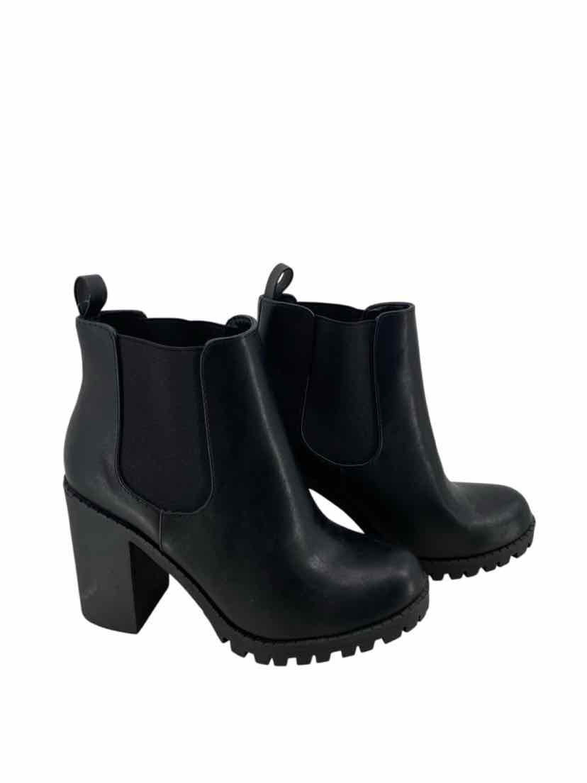 Marco Republic Ladies Size 7 Boots
