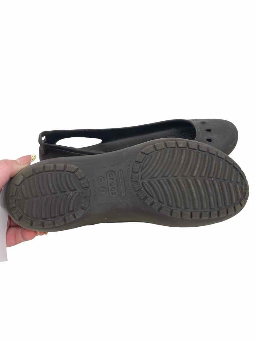 Crocs Ladies Size 8 Shoes