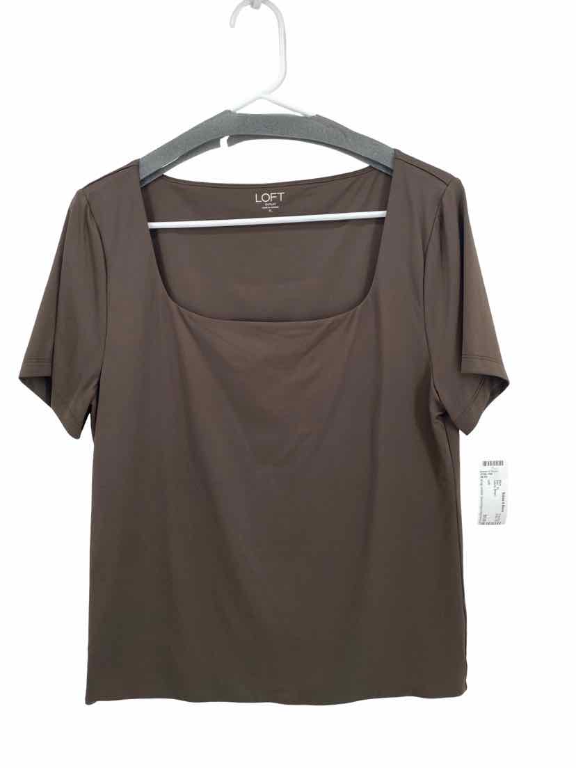 Loft Ladies Size XL Shirt