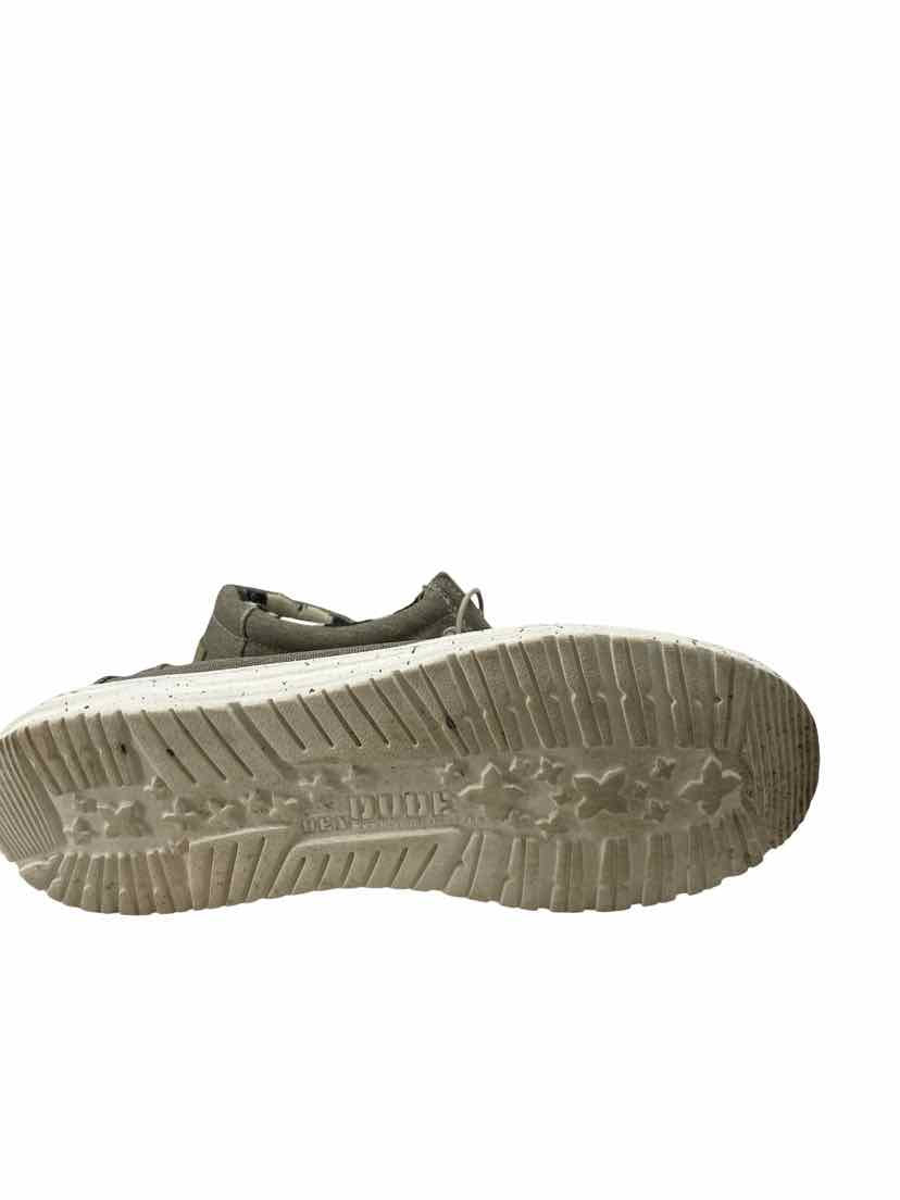 Hey Dude Ladies Size 8 Shoes