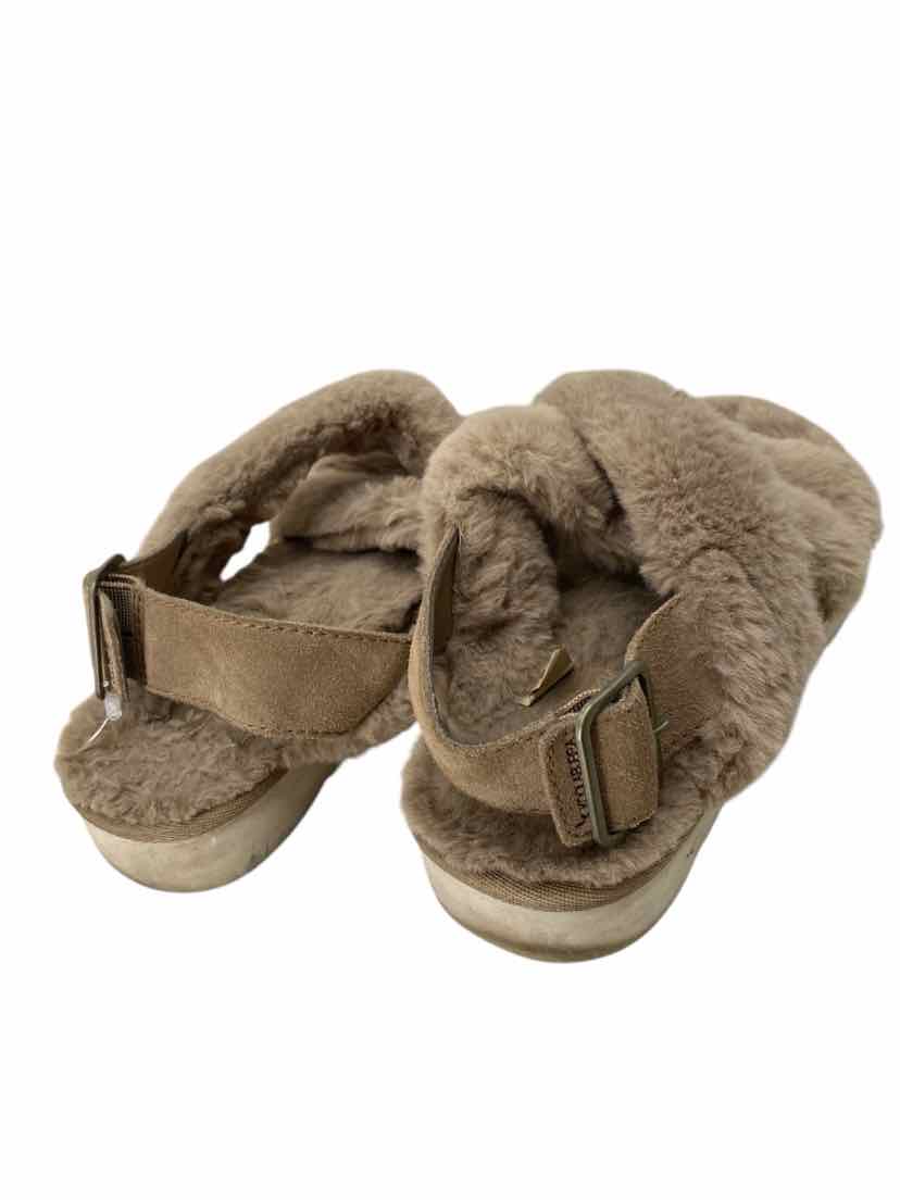 Koolaburra by Ugg Ladies Size 6 Shoes