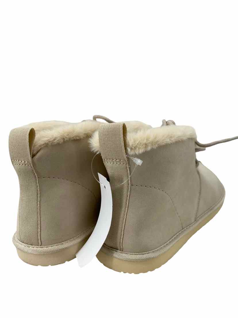 Rocket Dog Ladies Size 7.5 Like New Shoes