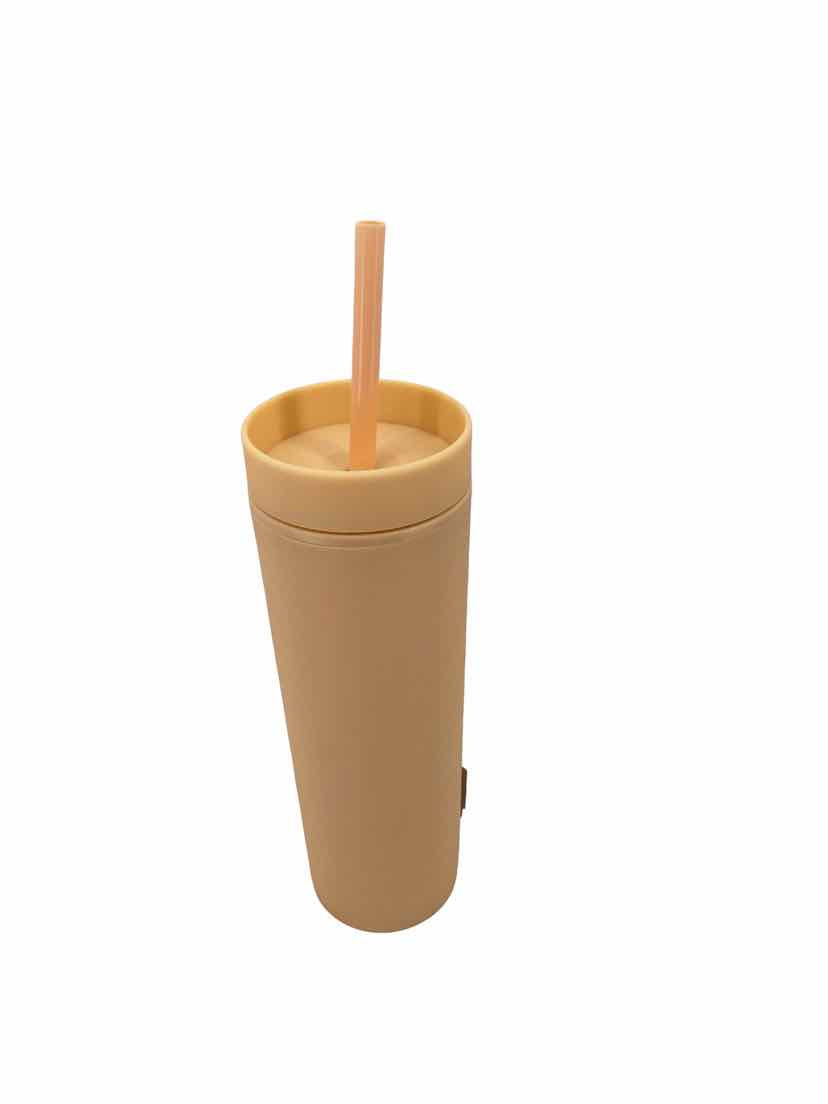 Strata Peach Cup