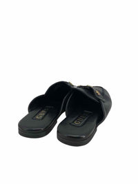 Guess Ladies Size 7.5 Shoes