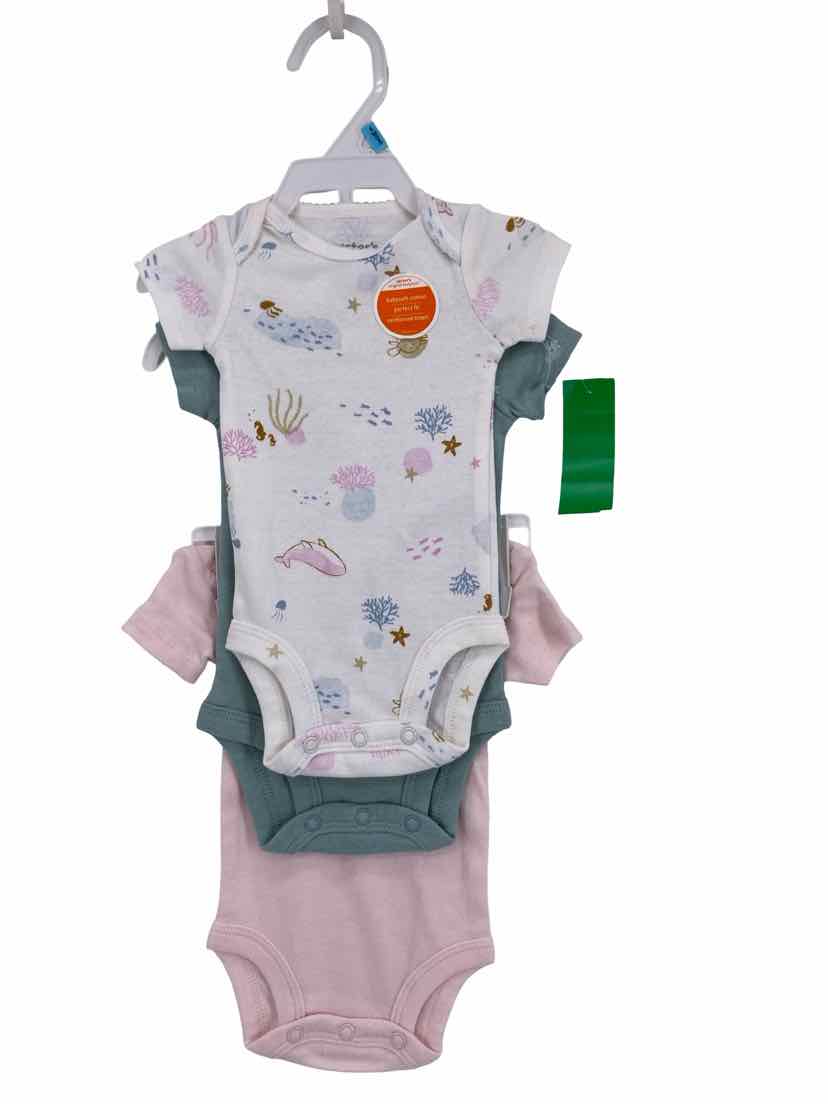 Carter's Kids Size Newborn NEW 3 pc