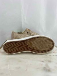 Mudd Ladies Size 6 Shoes