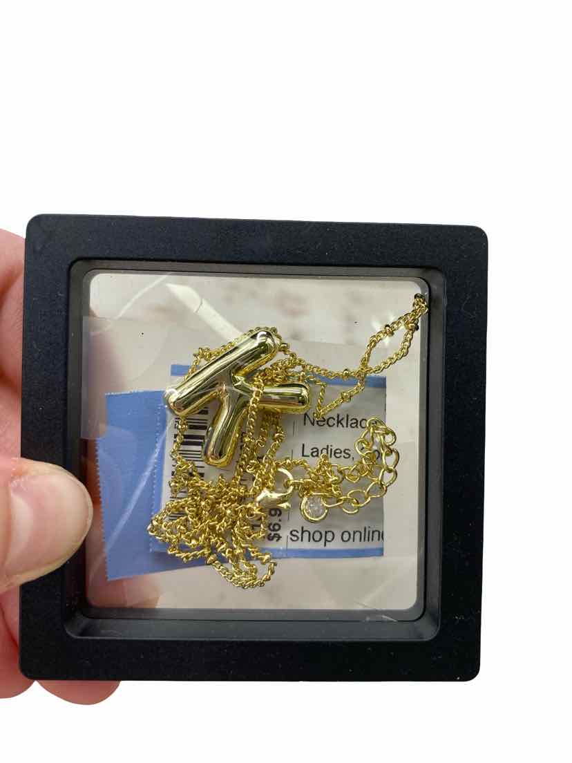 Ladies K NEW Necklace