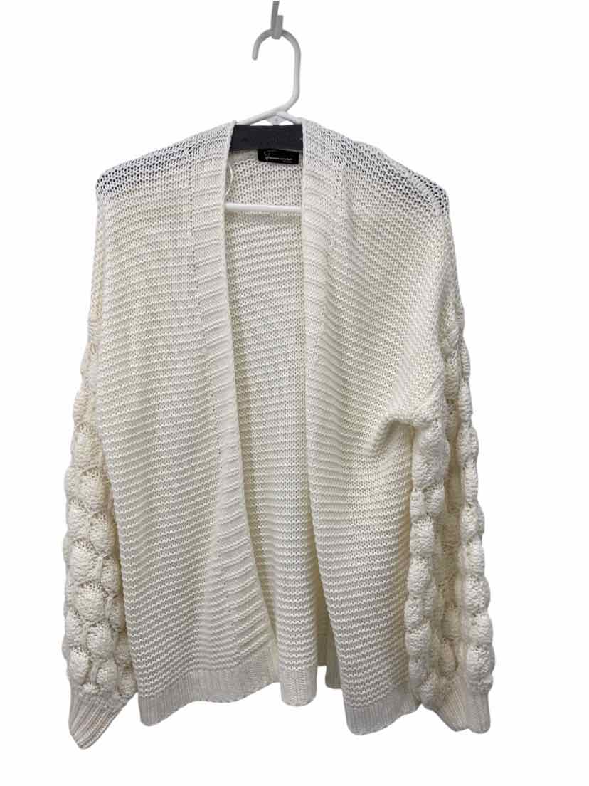 Femme Ladies Size XS Sweater
