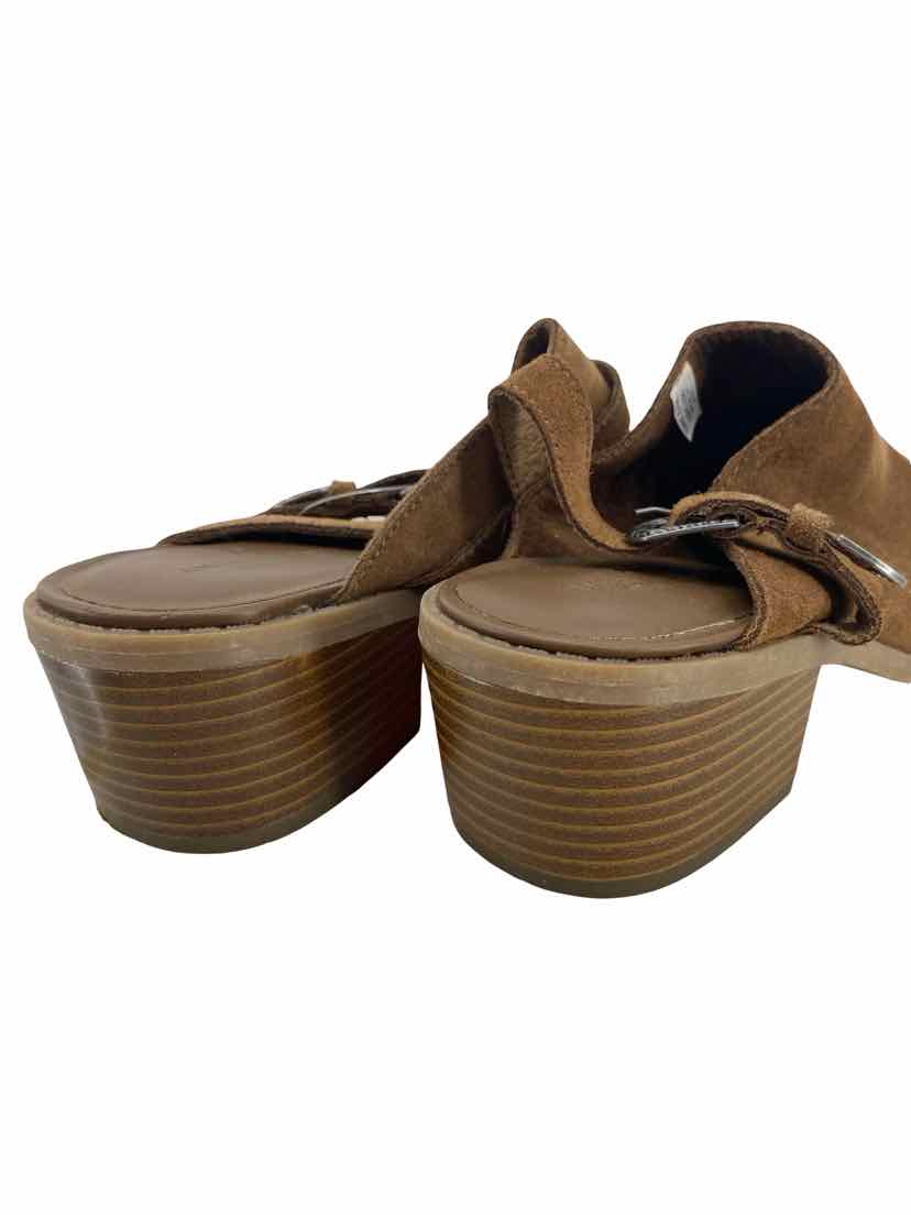 American Eagle Ladies Size 9 Shoes