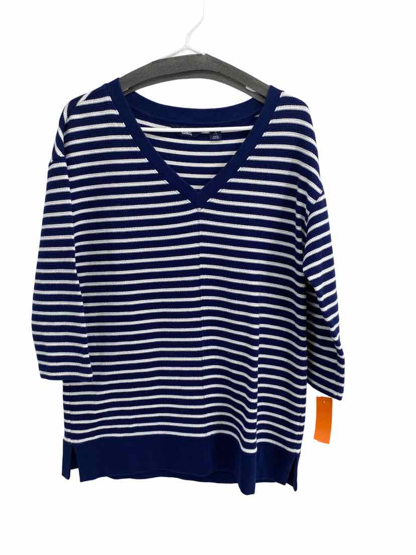Lands End Ladies Size Small Shirt