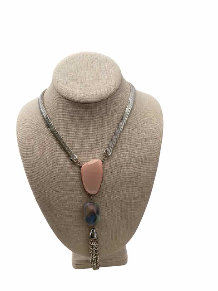Chico's Ladies Pendant Necklace